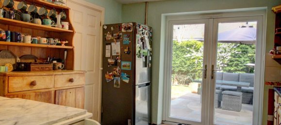 4 bedrooms House in Burgess Hill, United Kingdom No. 10472 4