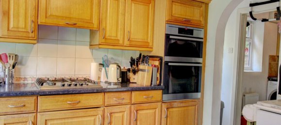 4 bedrooms House in Burgess Hill, United Kingdom No. 10472 5