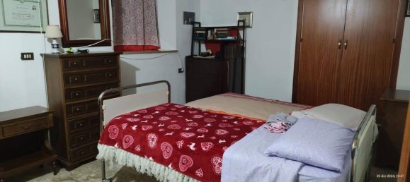 9 rooms House in Crecchio, Italy No. 28831 31