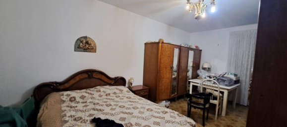 9 rooms House in Crecchio, Italy No. 28831 26