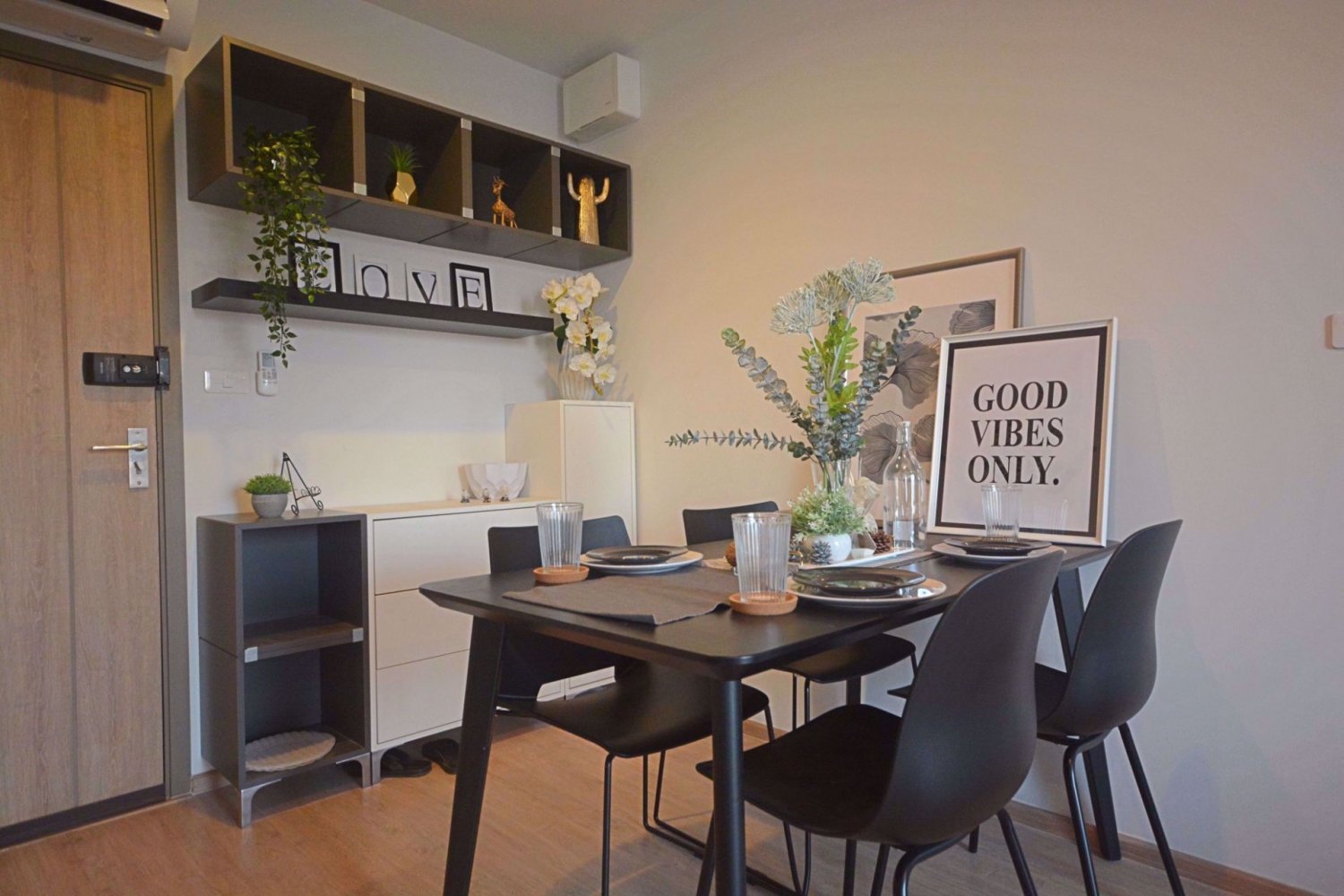 2 bedrooms Condo in IDEO O2 Bangkok, Thailand No. 30865