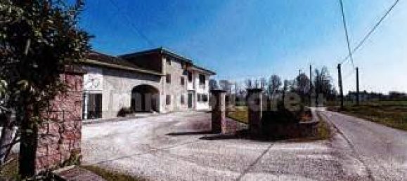 Casa de 3 dormitorios en San Martino di Lupari, Italy No. 341655 2