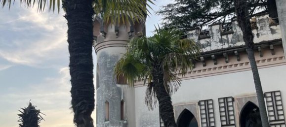 8 Schlafzimmer Schlösser in Cernobbio, Italy, Nr. 158995 22