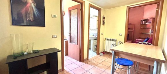 2 rooms Apartment in Rome, Italy No. 286766 5