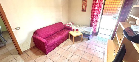 2 rooms Apartment in Rome, Italy No. 286766 10