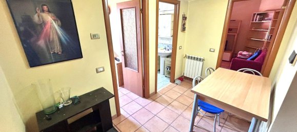 2 rooms Apartment in Rome, Italy No. 286766 4