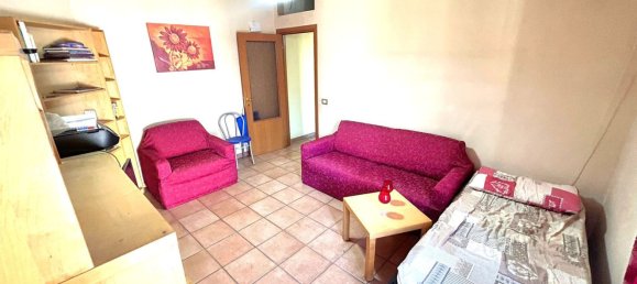 2 rooms Apartment in Rome, Italy No. 286766 12