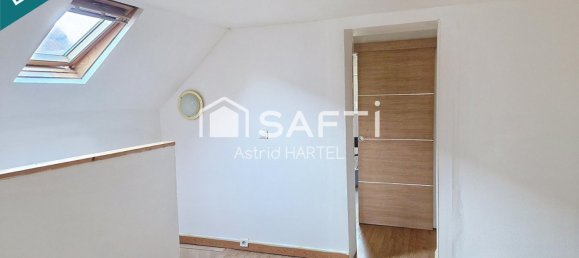 2 bedrooms House in Saint-Quentin, France No. 233828 8