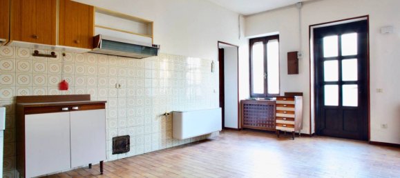 Casa de 2 dormitorios en Castel Gabbiano, Italy No. 10870 5