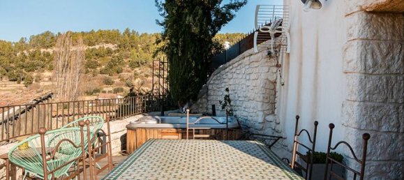 Casa de 4 dormitorios en Jouques, France No. 315879 4