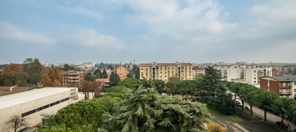 6 rooms Penthouse in Rho, Italy No. 338119 21