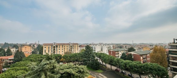 6 rooms Penthouse in Rho, Italy No. 338119 19