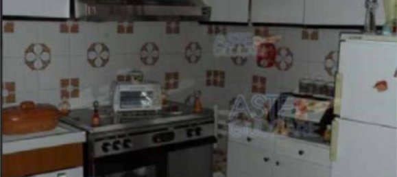 3 bedrooms Apartment in Vittoria, Italy No. 280873 5