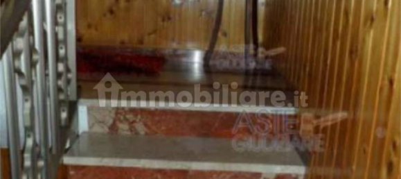 3 bedrooms Apartment in Vittoria, Italy No. 280873 6