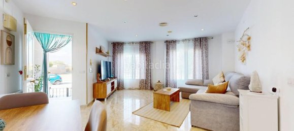 4 bedrooms Townhouse in Onda, Spain No. 134364 2