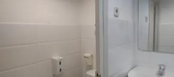 6 Schlafzimmer Doppelhaus in L'Hospitalet de Llobregat, Spain, Nr. 142250 19