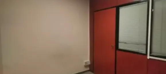 6 Schlafzimmer Doppelhaus in L'Hospitalet de Llobregat, Spain, Nr. 142250 9