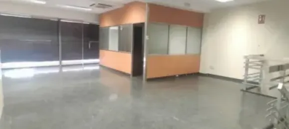 6 Schlafzimmer Doppelhaus in L'Hospitalet de Llobregat, Spain, Nr. 142250 3