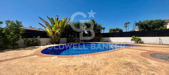 6 Schlafzimmer Haus in Alicante, Spain, Nr. 78409 3