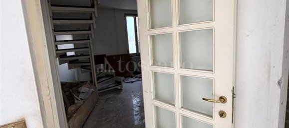 Dúplex de 10 habitaciónes en Avezzano, Italy No. 28243 14