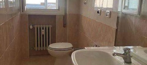 5 rooms Apartment in Modena, Italy No. 28340 24