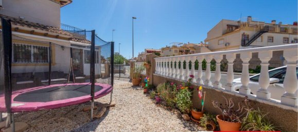 2 bedrooms Villa in La Zenia, Spain No. 280985 3