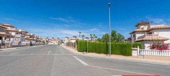 2 bedrooms Villa in La Zenia, Spain No. 280985 9