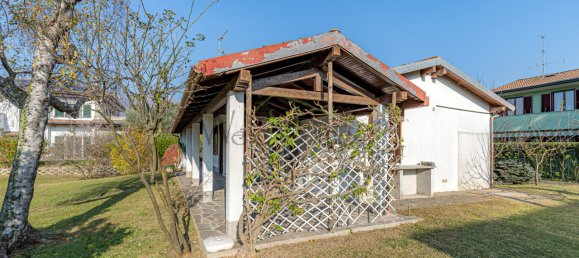 2 bedrooms Villa in Tavernerio, Italy No. 167657 26