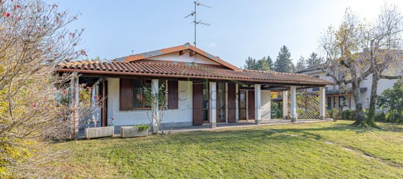 2 bedrooms Villa in Tavernerio, Italy No. 167657 23