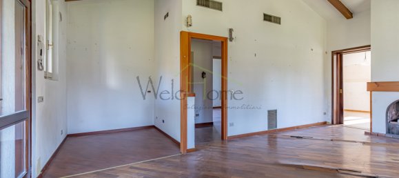 2 bedrooms Villa in Tavernerio, Italy No. 167657 7