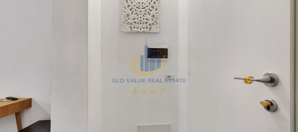 8 bedrooms Villa in Milan, Italy No. 364249 15