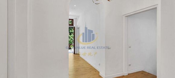 8 bedrooms Villa in Milan, Italy No. 364249 32