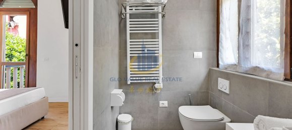 8 bedrooms Villa in Milan, Italy No. 364249 25