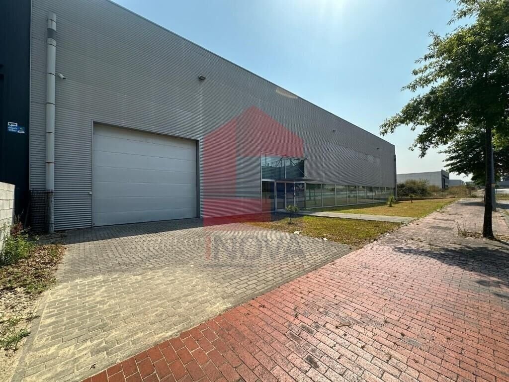 1725m² Commercial property in Geme, Portugal No. 275789