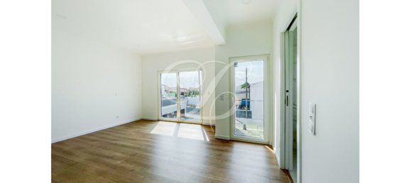 4 غرف نوم فيلا في Samouco, Portugal رقم 146473 17