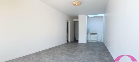 Studio in Corbeil-Essonnes, France No. 118972 7