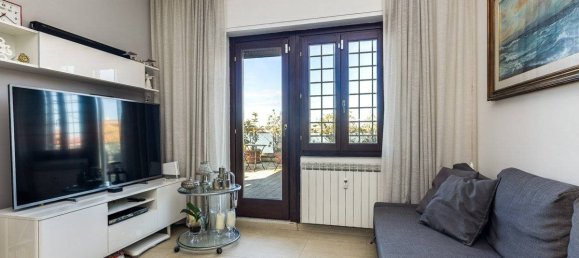 3 bedrooms Penthouse in Rome, Italy No. 209026 29