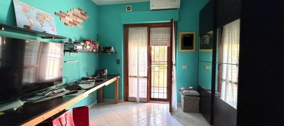 Apartamento de 4 dormitorios en Aprilia, Italy No. 347510 33