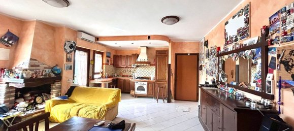 Apartamento de 4 dormitorios en Aprilia, Italy No. 347510 16