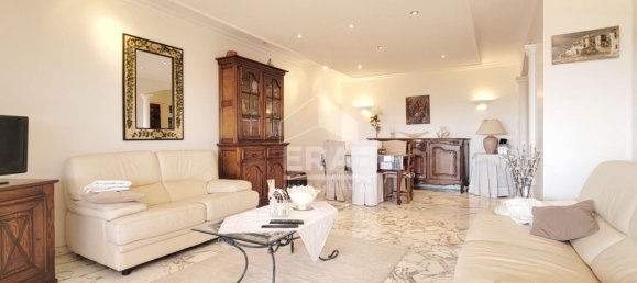 3 rooms Apartment in Nice, France No. 289530 2