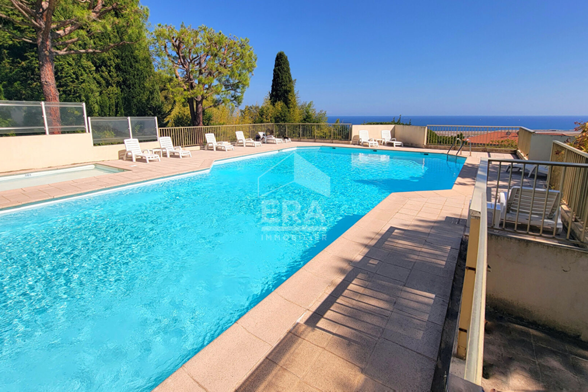 3 rooms Apartment in Nice, France No. 289530