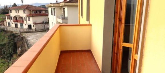 3 rooms Apartment in Bucine, Italy No. 237500 17