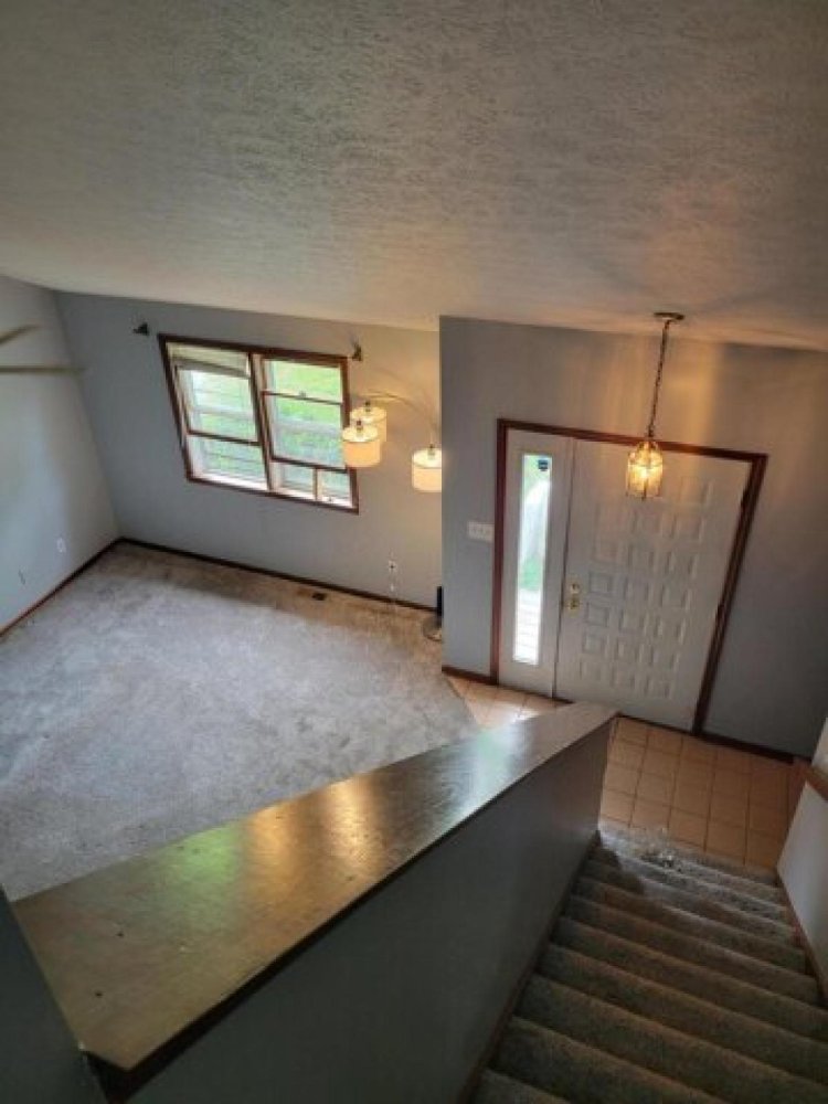 3 bedrooms House in Sunbury, USA No. 430177