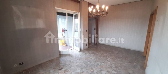 2 bedrooms Apartment in Moncalieri, Italy No. 377972 8