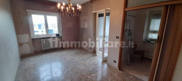 2 bedrooms Apartment in Moncalieri, Italy No. 377972 7