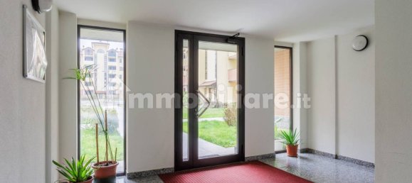 Apartamento de 2 dormitorios en Cesate, Italy No. 93894 32