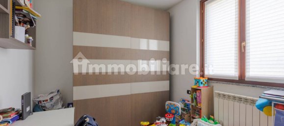 Apartamento de 2 dormitorios en Cesate, Italy No. 93894 38