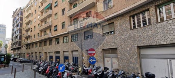 Квартира с 2 спальнями в Савона, Италия № 137188 2