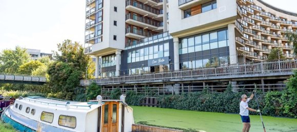 Studio in Bow, United Kingdom No. 3435 46