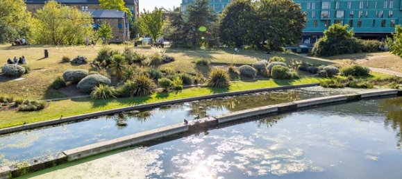 Studio in Bow, United Kingdom No. 3435 56